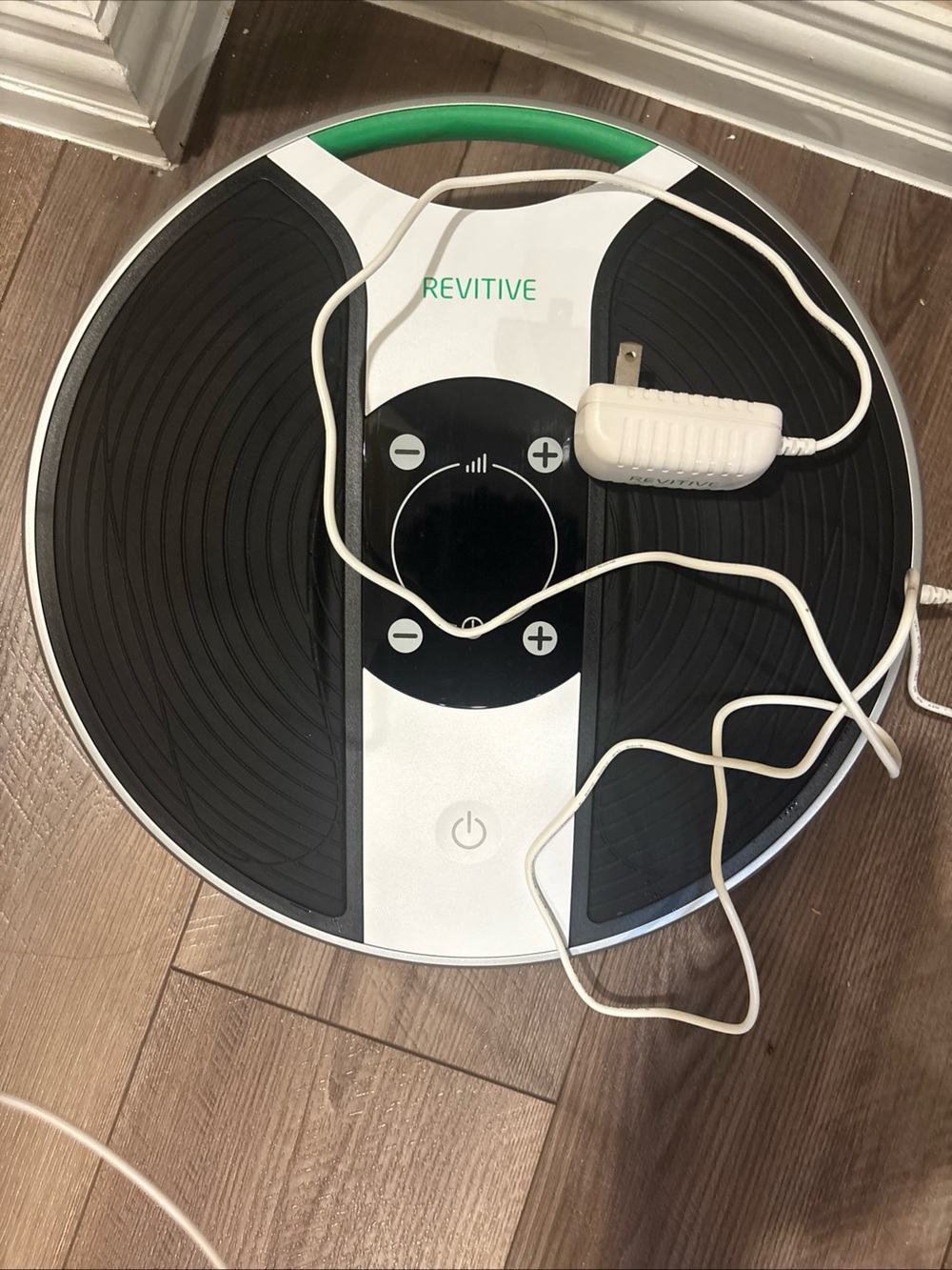 Revitive Medic Circulation Booster EMS TENS Foot & Leg Therapy - Picture 6 of 6